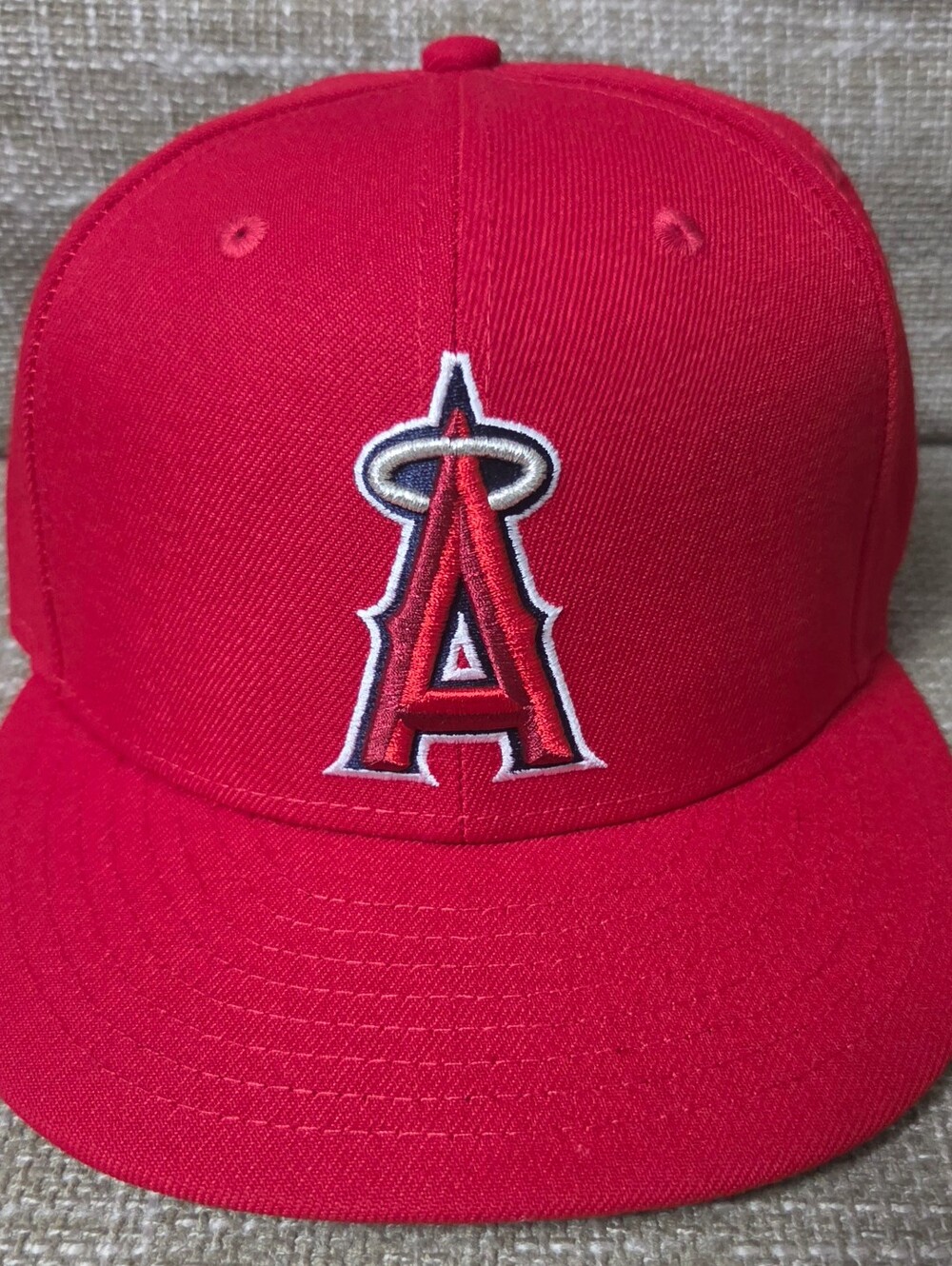 New Era 59FIFTY Los Angeles Angels Fitted Hat Cap Red Size 6 7/8 Like New MLB